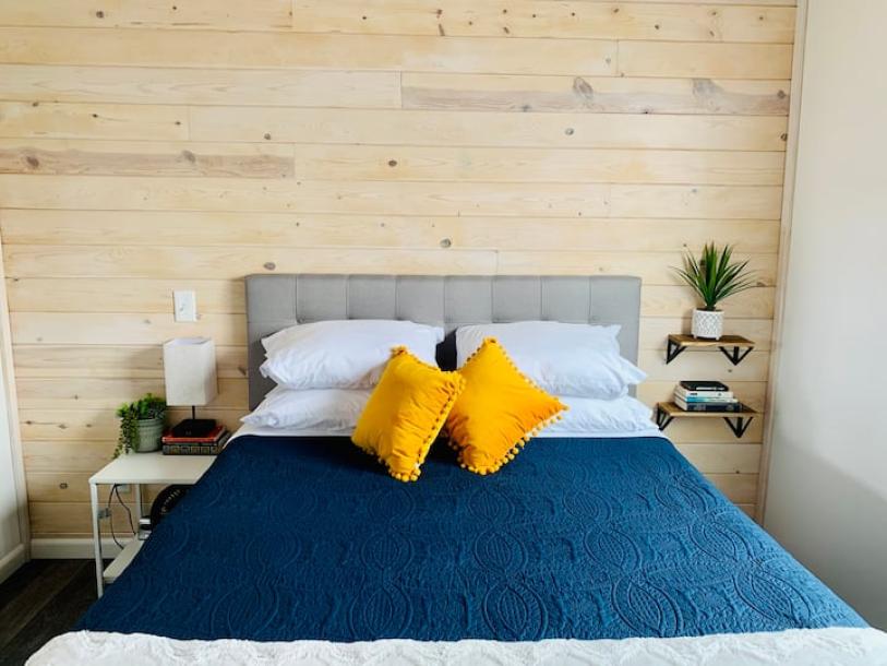 Tiny home in Panguitch, Utah 4 guests1 bedroom2 beds1 bath-10