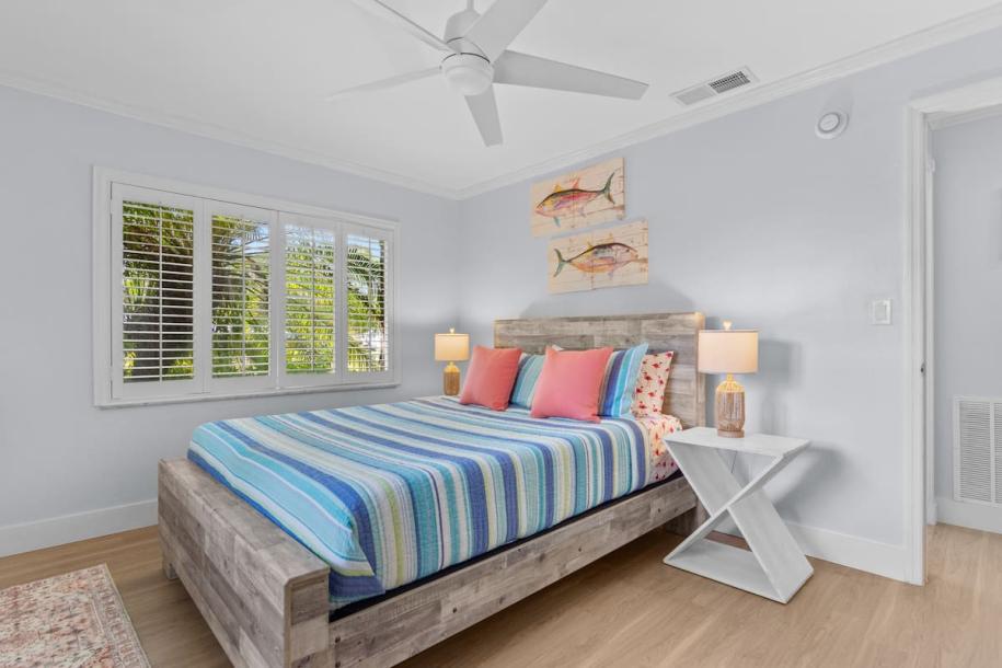 Spacious 5 BR Retreat with Game Room & Heated Pool-5