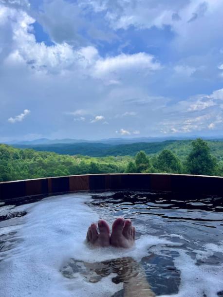 Entire rental unit in Blue Ridge, Georgia, United States 4 guests1 bedroom2 beds1 bath-14