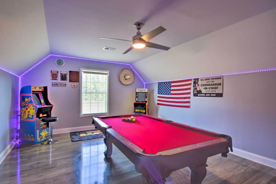 Entire home in Hopkins, South Carolina 6 guests2 bedrooms2 beds2.5 baths-10