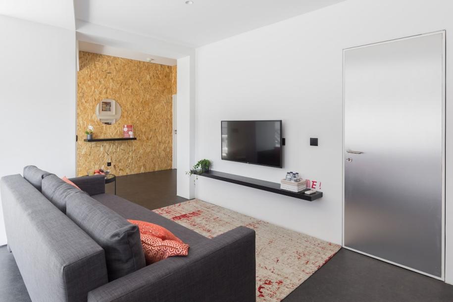 Entire rental unit in Porto, Portugal 4 guests2 bedrooms2 beds1 bath-12