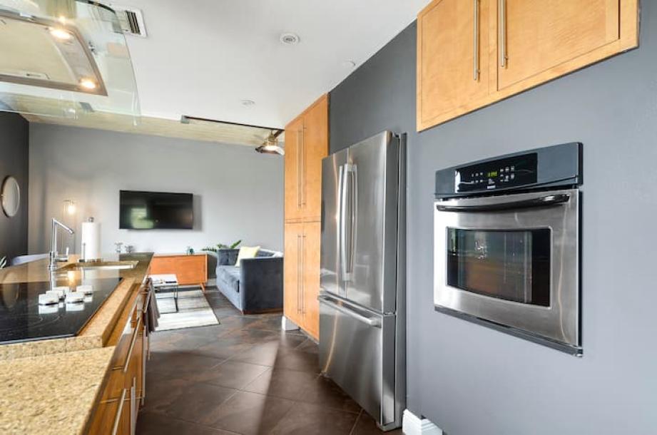 Entire loft in Orlando, Florida 2 guests1 bedroom2 beds1 bath-7