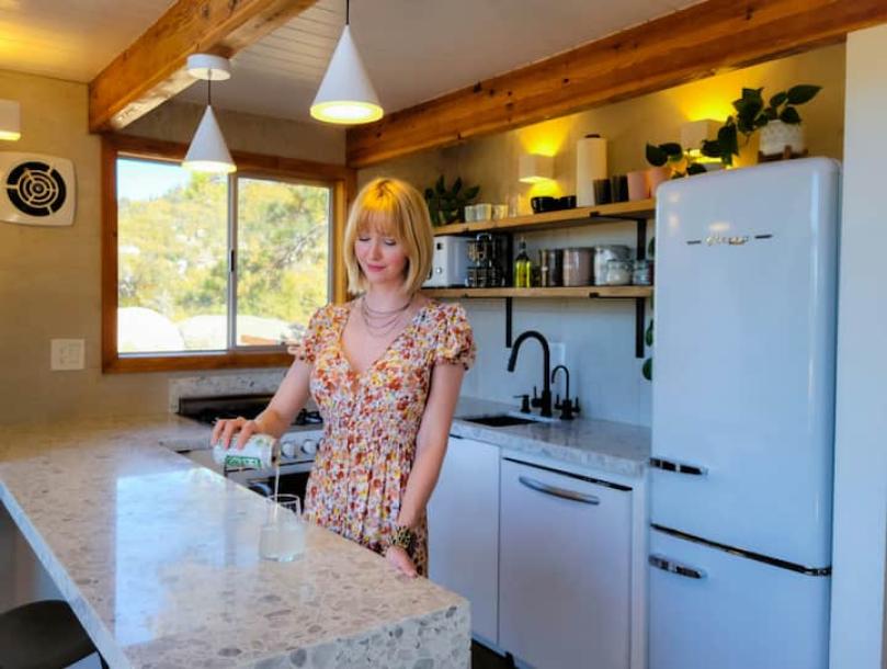 Entire cabin in Arrowbear Lake, California 5 guests2 bedrooms2 beds1 bath-2