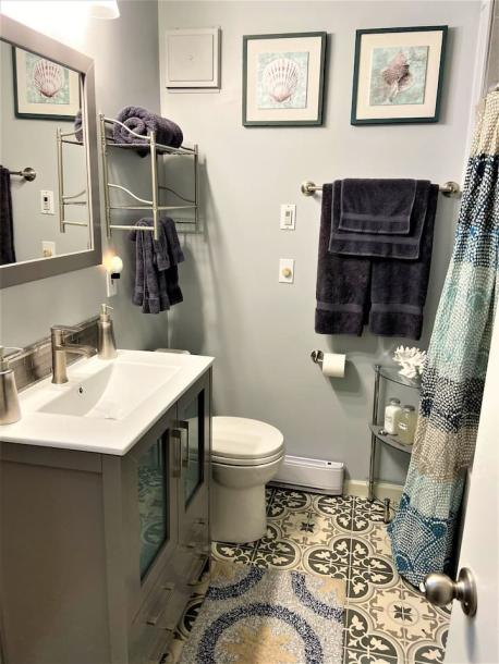 Entire rental unit in Port Angeles, Washington 4 guests1 bedroom2 beds1 bath-5