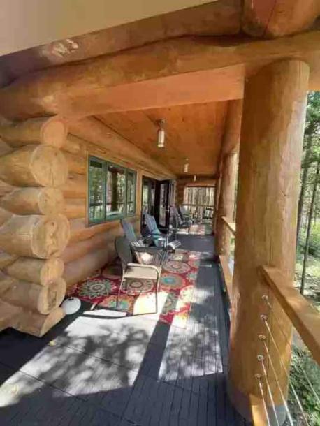 Entire chalet in Gouldsboro, Maine 6 guests1 bedroom3 beds2 baths-2