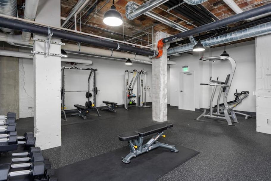 Entire rental unit in Tacoma, Washington 2 guests1 bedroom1 bed1 bath-15