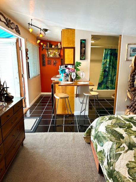 Entire guest suite in Vista, California 2 guests1 bedroom1 bed1 bath-18