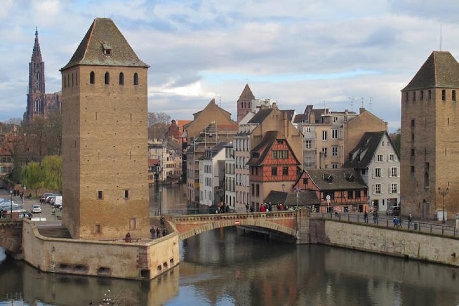Entire rental unit in Strasbourg, France 3 guests1 bedroom2 beds1 bath-3