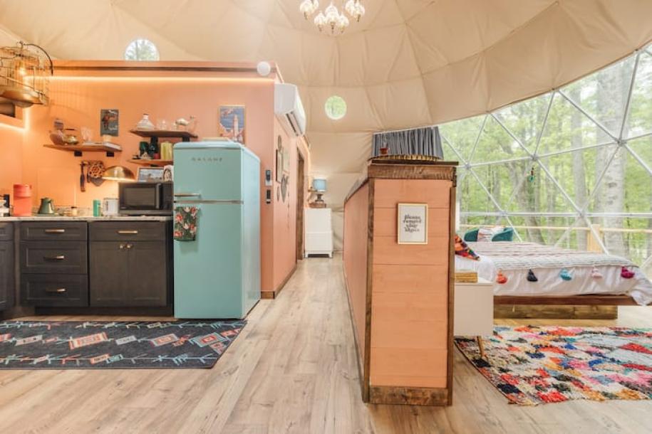 Dome in Travelers Rest, South Carolina 2 guests1 bedroom1 bed1 bath-15