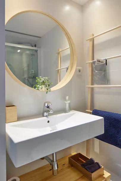 Comfortable apartment near Barcelona-19