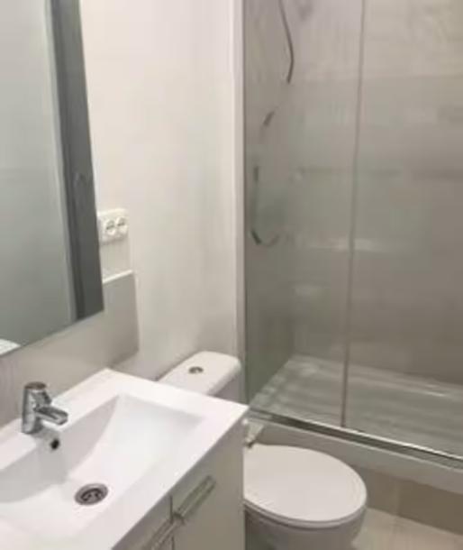 Room close Plaza Cataluña with private bathroom-7