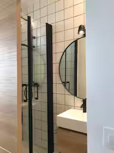 Centrally located and bright apartment spain madrid-1