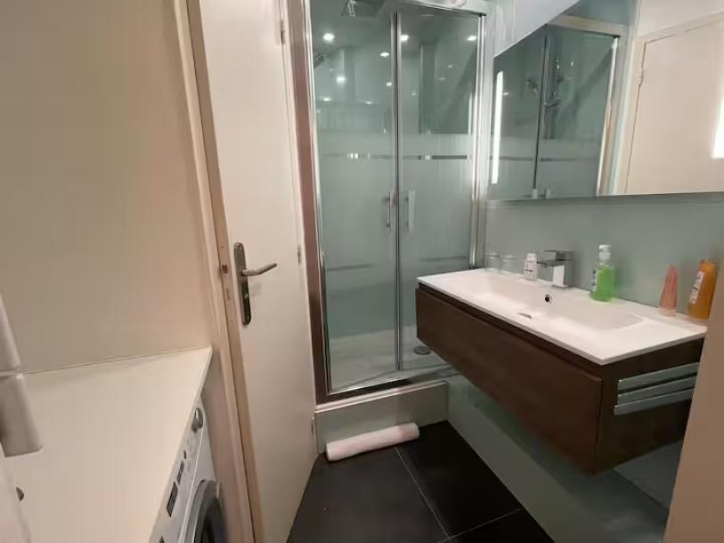 Charming studio near the Arc de Triomphe paris-1