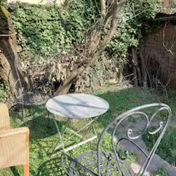 Charming studio in the old town of Carouge switzerland-5