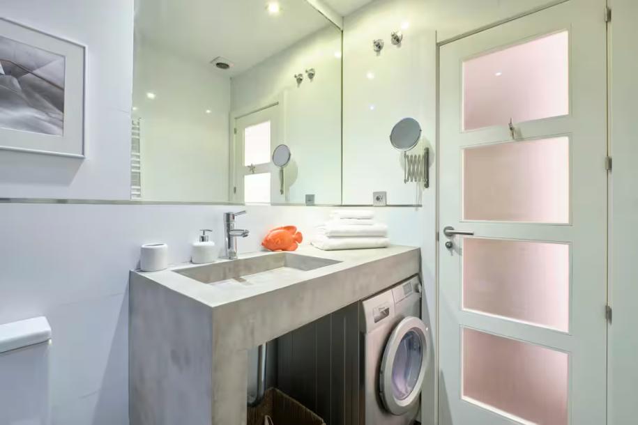 1 br accomodation in Malasaña spain-2