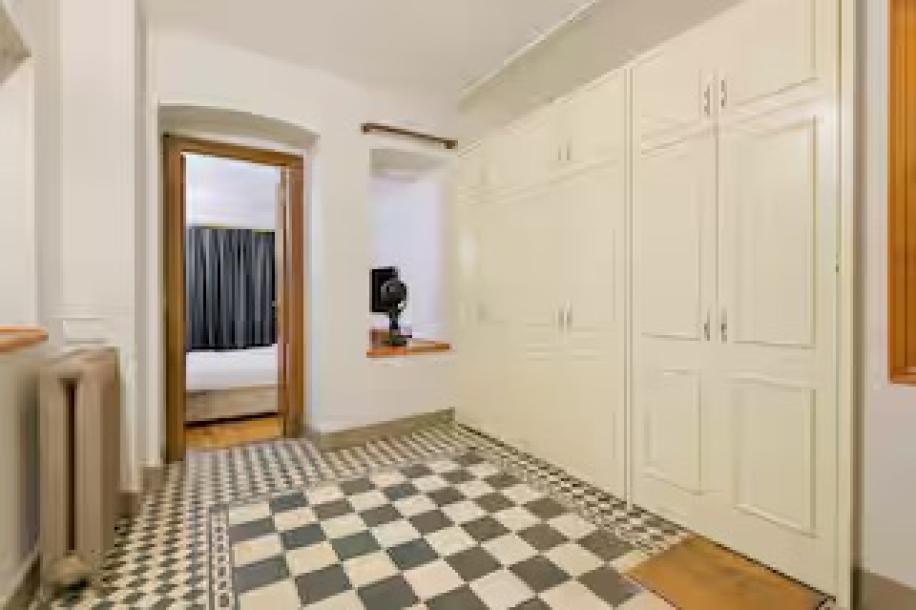 Casa Haven - Stunning 1Br Duplex Apt w/ Roman Bath-3