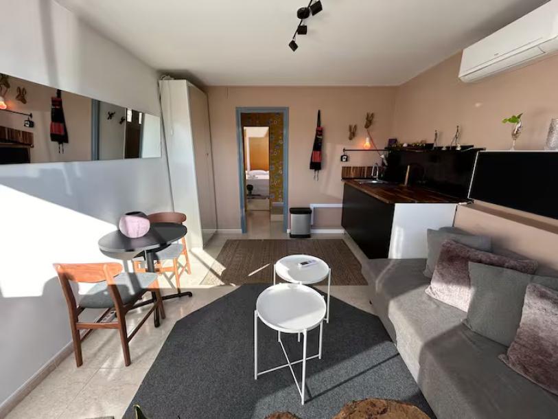 Location, Views, Barbecue, 2AC-3