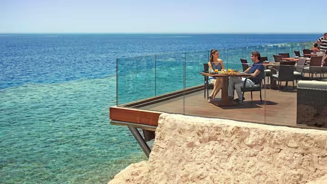 Elegant Sea View Chalet - Four Seasons Resort egypt-2