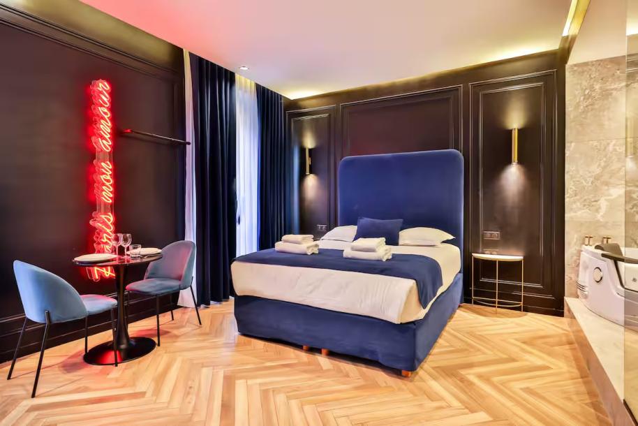Wonderful Suite with AC Le Marais Beaubourg-3