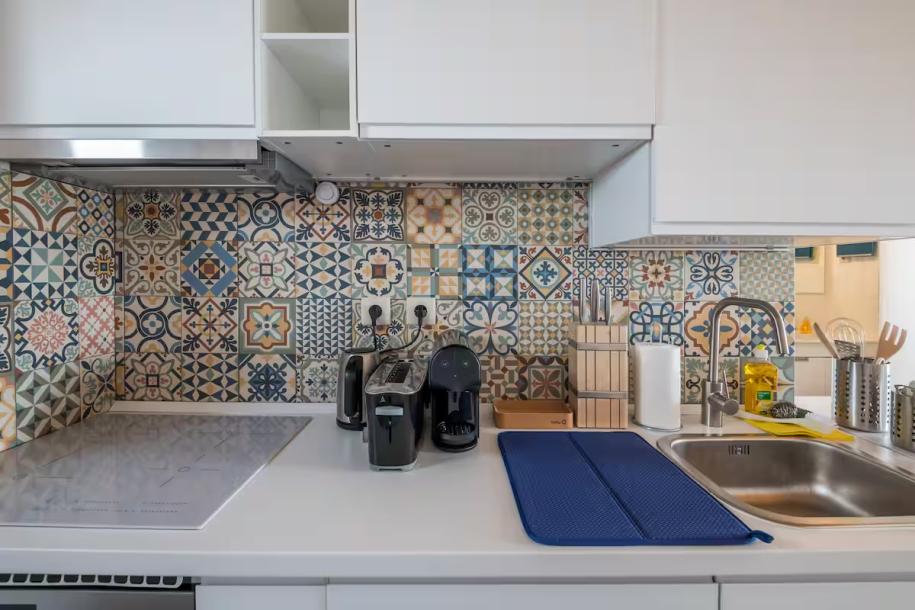 ROOFTOP Studio with terrace and view by Amoreiras  lisbon portugal-8