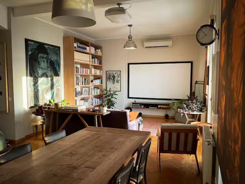 Spacious Comfortable and Happy Loft-11