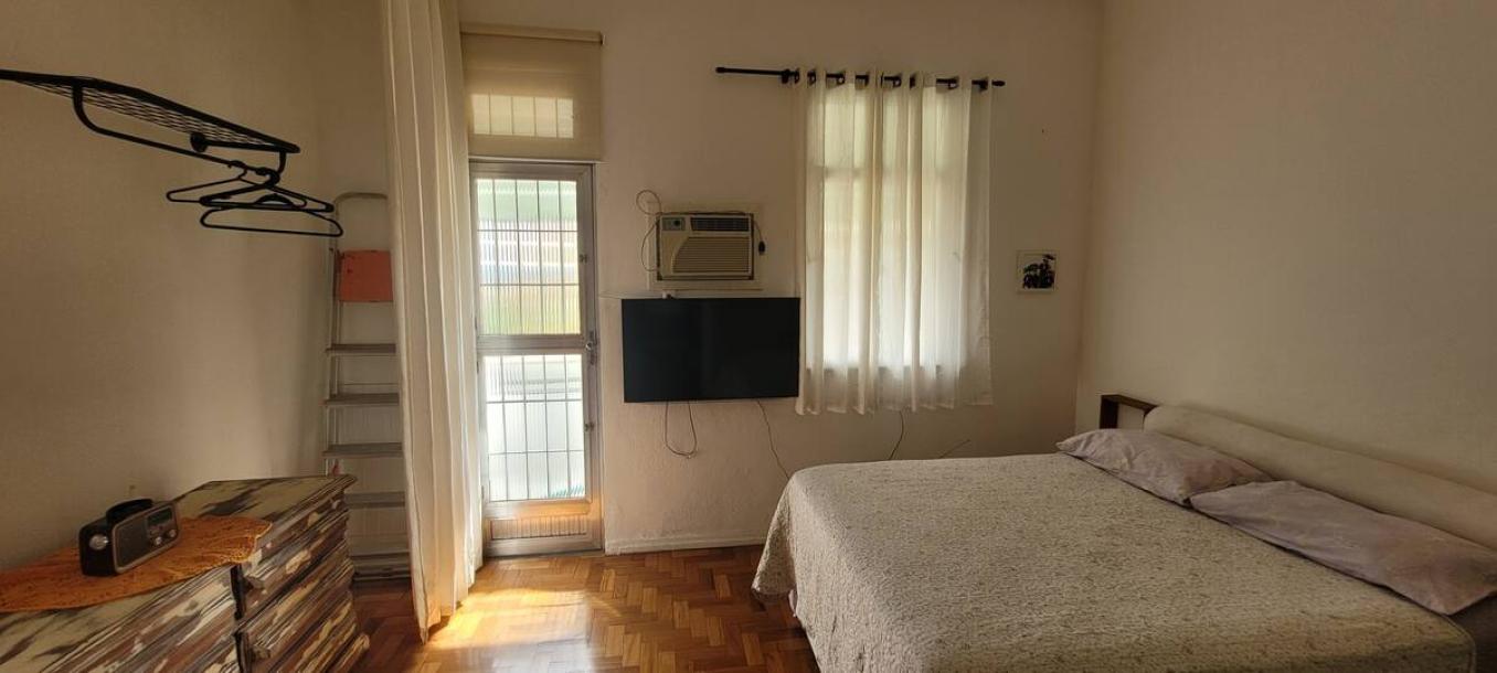 Apartment at bucolic Morro da Conceição-1