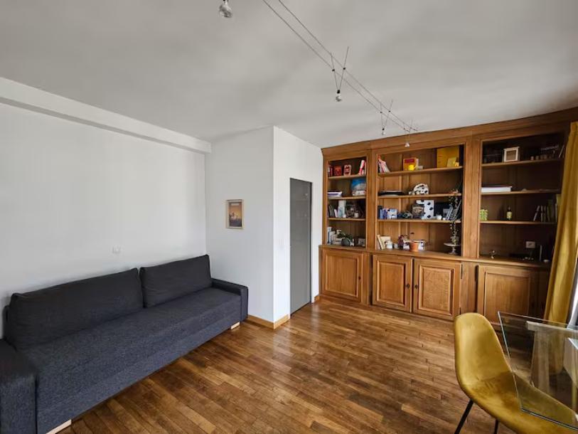 Julie - Apartment Saint-Ambroise cœur de Paris-3
