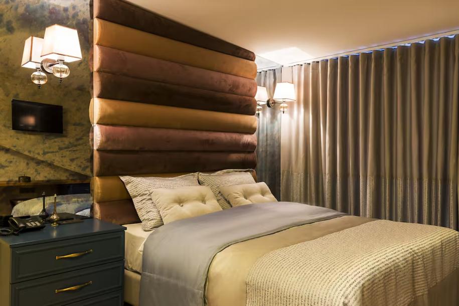 Sea View Suite with Balcony At Istanbul Old city-8