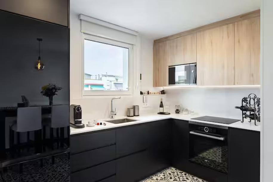 Luxury Terrace Penthouse Sagrada Familia 2 br barcelona-7