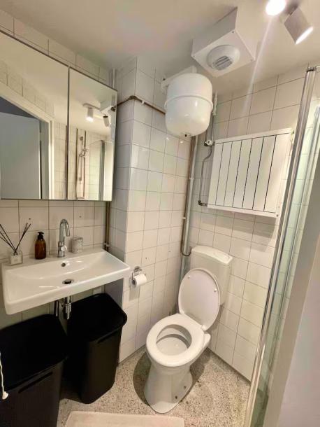 Cozy apartment near the Jordaan-11