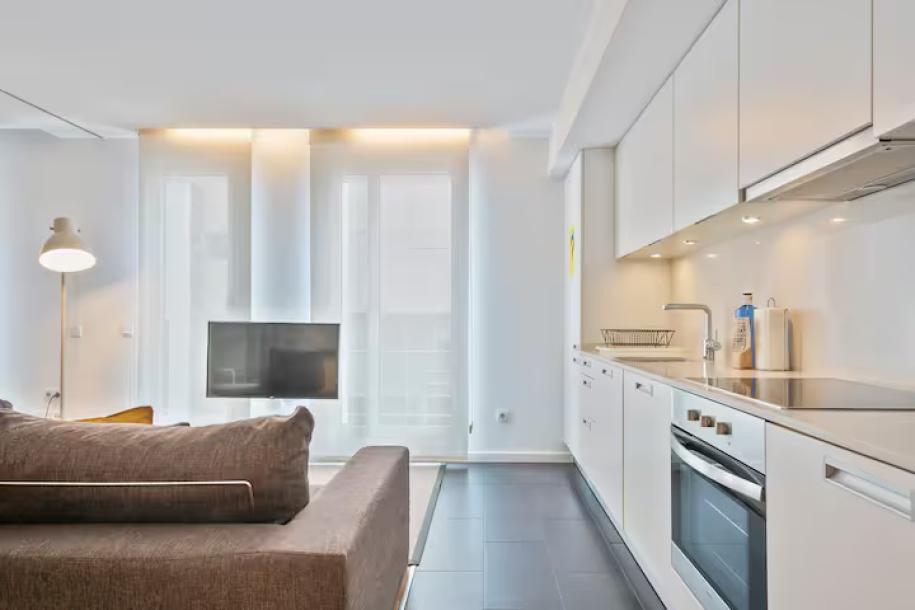 Lugaris Beach Business Apartment-6
