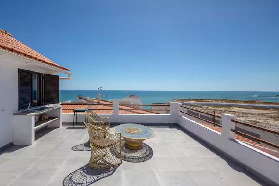 ★Beach Studio★ Giant Terrace ★ Perfect for couples-8