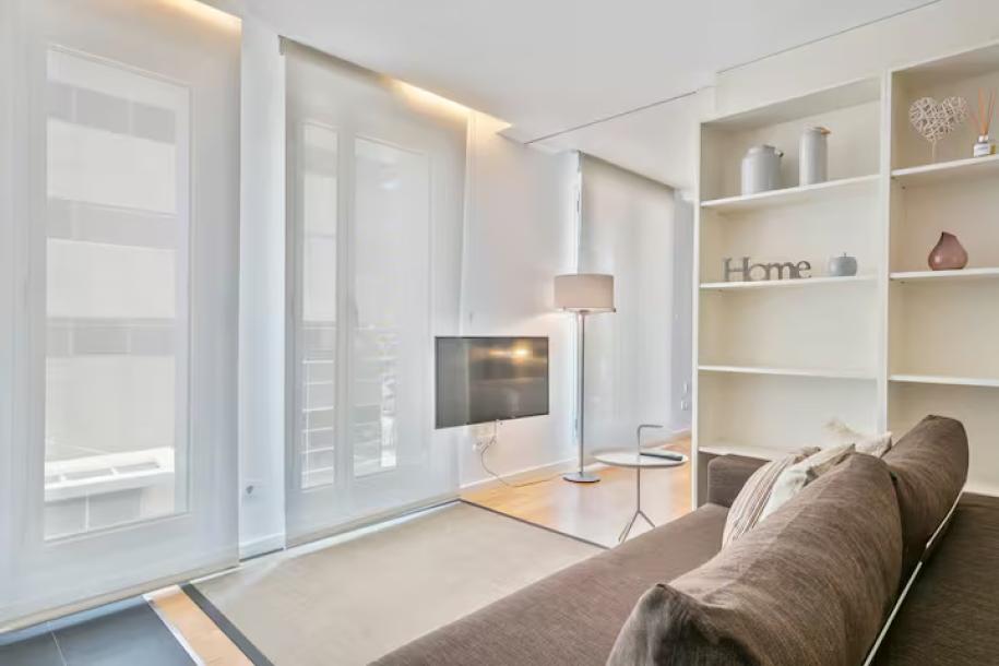 Lugaris Beach Business Apartment-7