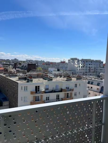 Vibrant 1BR with balcony and view of Eiffel Tower-10