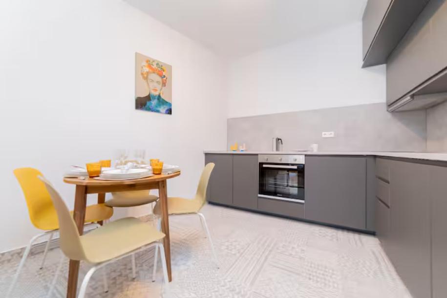 Delirante Apartamento cerca Cibeles spain madrid-14