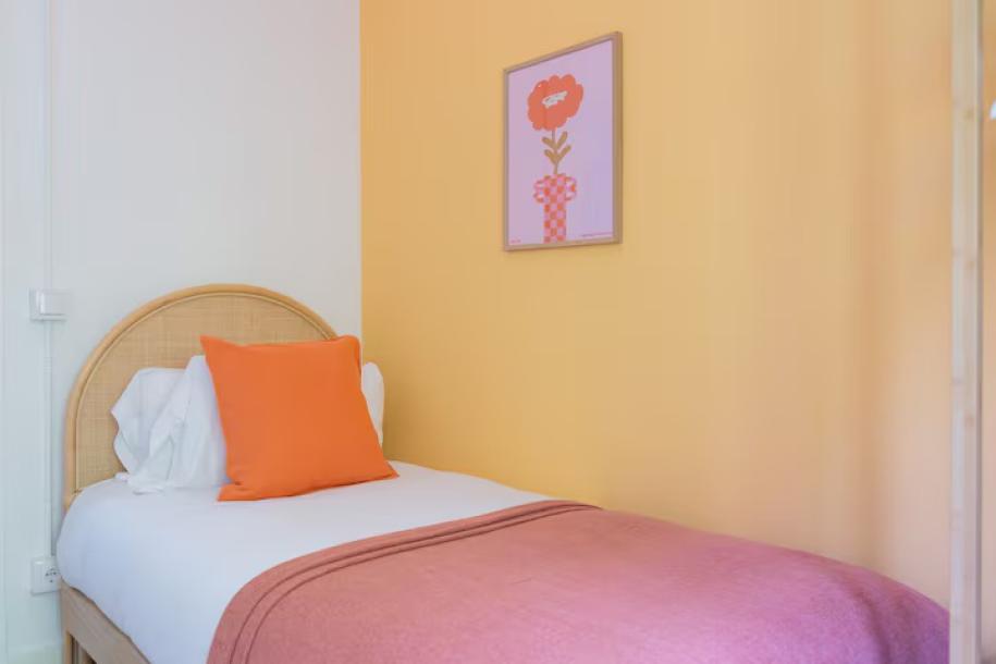 Luminous Apt. Next to Sagrada Familia barcelona-12