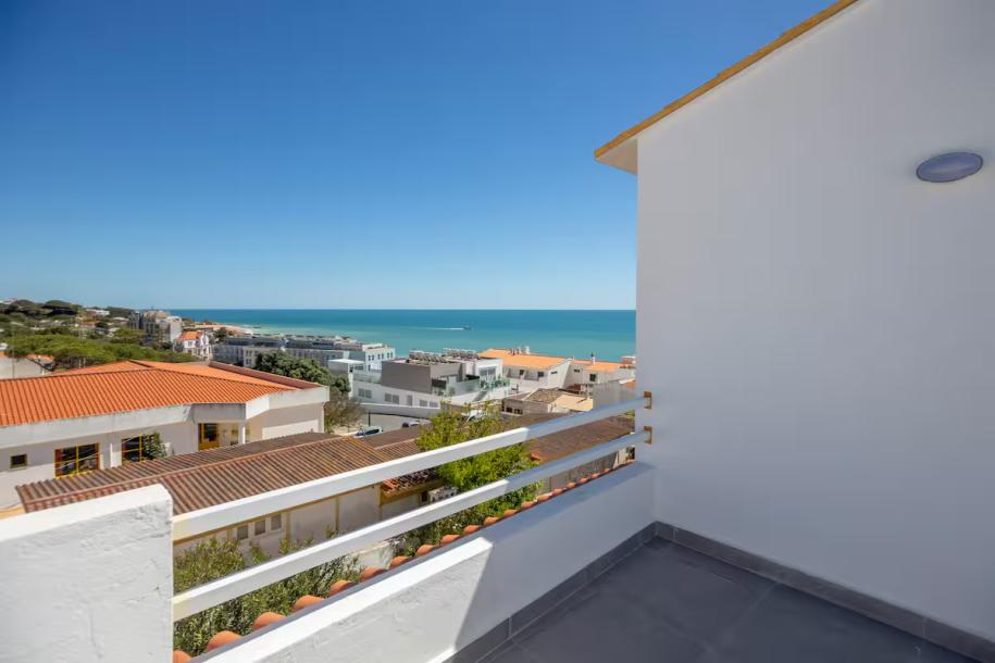★Beach Studio★ Giant Terrace ★ Perfect for couples-13