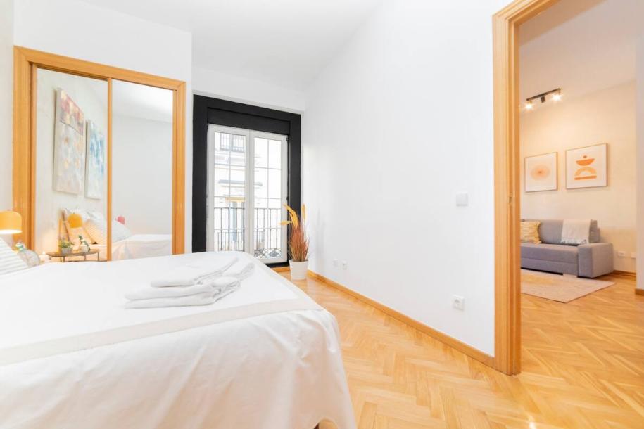 Delirante Apartamento cerca Cibeles spain madrid-17