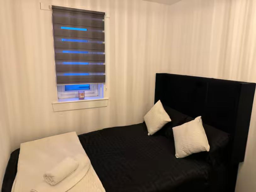charming 1 bed glasgow-0